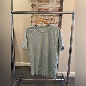 Lululemon Shirt Light Green Size Medium Men’s